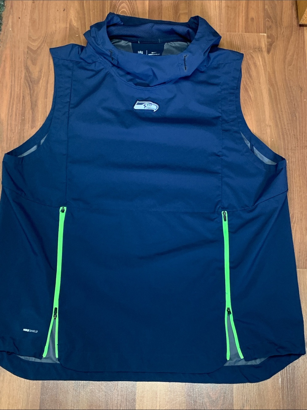 Seattle Seahawks Sideline Fly Rush Performance Pullover Hooded Vest